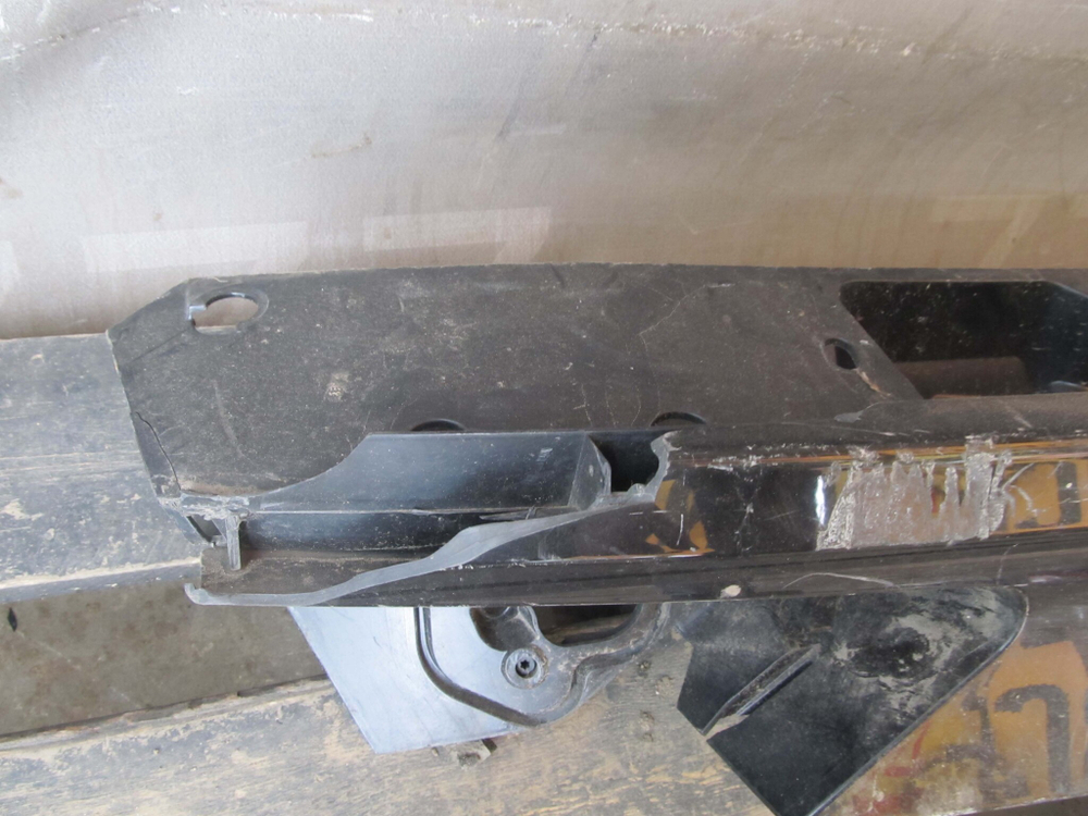 Накладка крышки багажника Audi A7 (4G) 10-18 Б/У Оригинал 4G8827086K