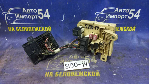 Блок предохранителей салонный TOYOTA CAMRY 1991