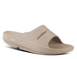 Шлёпанцы OOFOS OOAHH Nomad U Бежевые