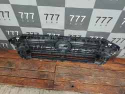 Решетка радиатора Toyota Land Cruiser 300 21-нв Б/У Оригинал 5310160G90