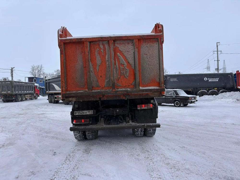 КамАЗ 6520 6x4 Самосвал 6520-3026012-53 (Дизельный, 11,7 л, 400 л.с., МТ)