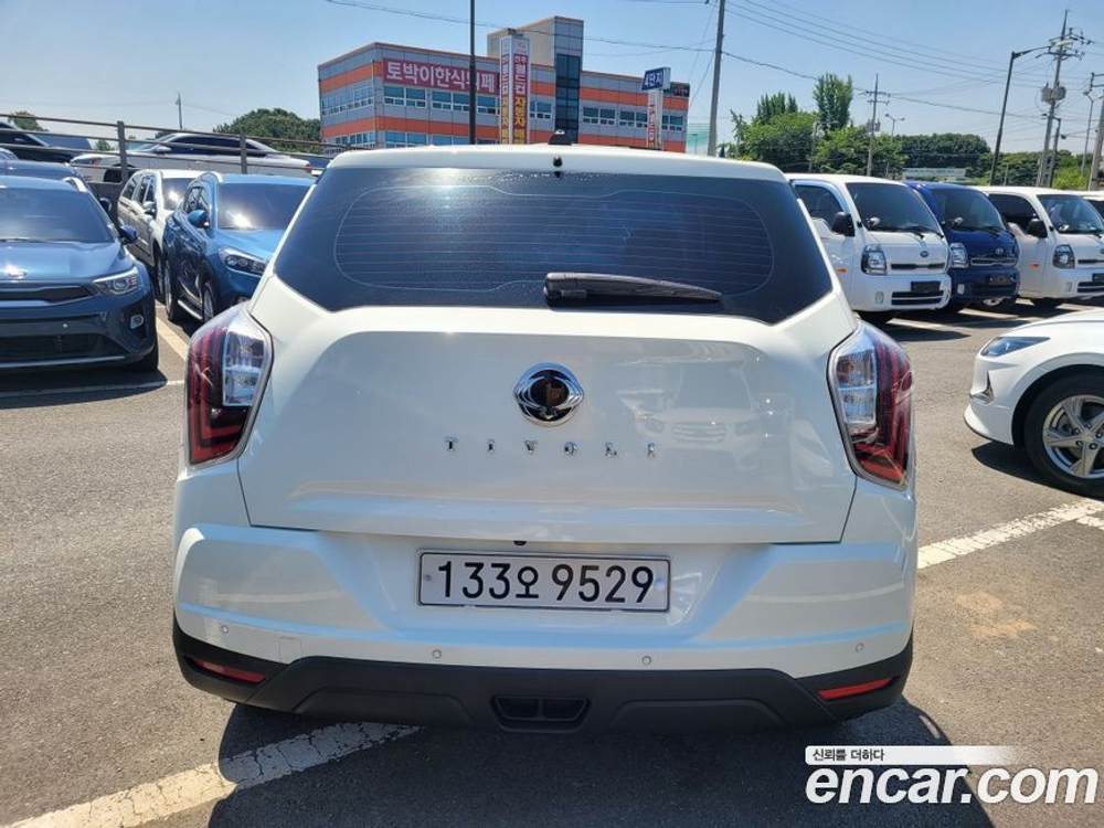 KG Mobility (Ssangyong) Very New Tivoli Бензин 1.5 2WD (05.2020)