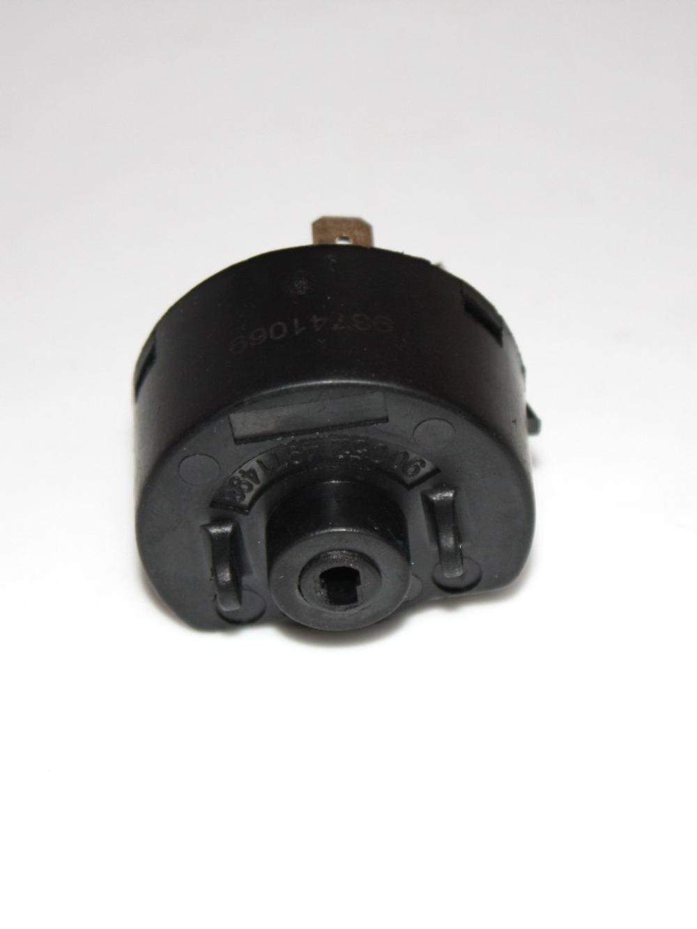 Контактная группа замка зажигания 93741069 для Daewoo Nexia