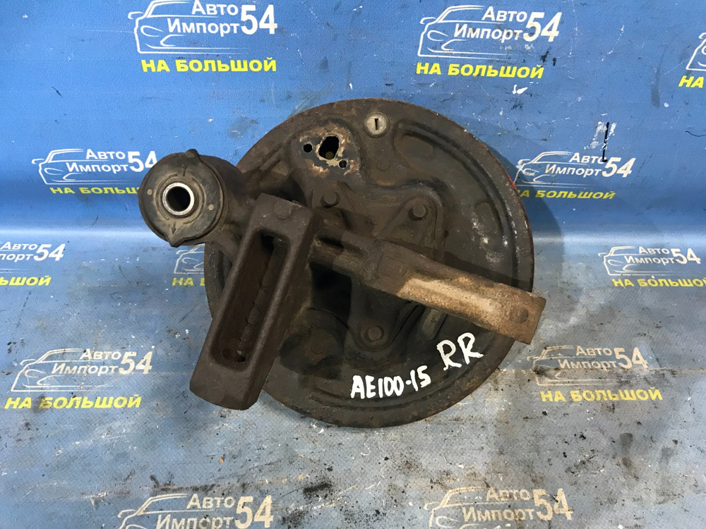 Ступица задняя правая TOYOTA SPRINTER 1992