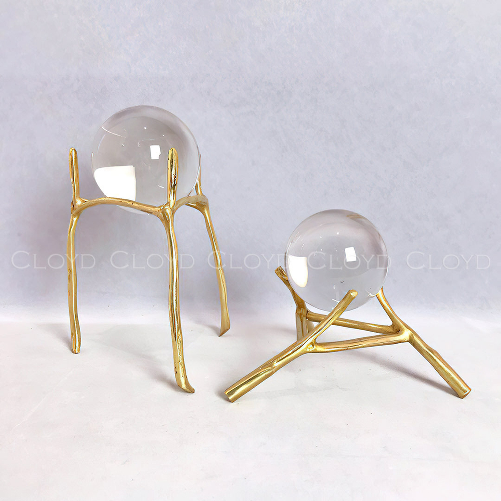 Статуэтка Cloyd арт.50163 / выс. 24 см - золото / серия 1637