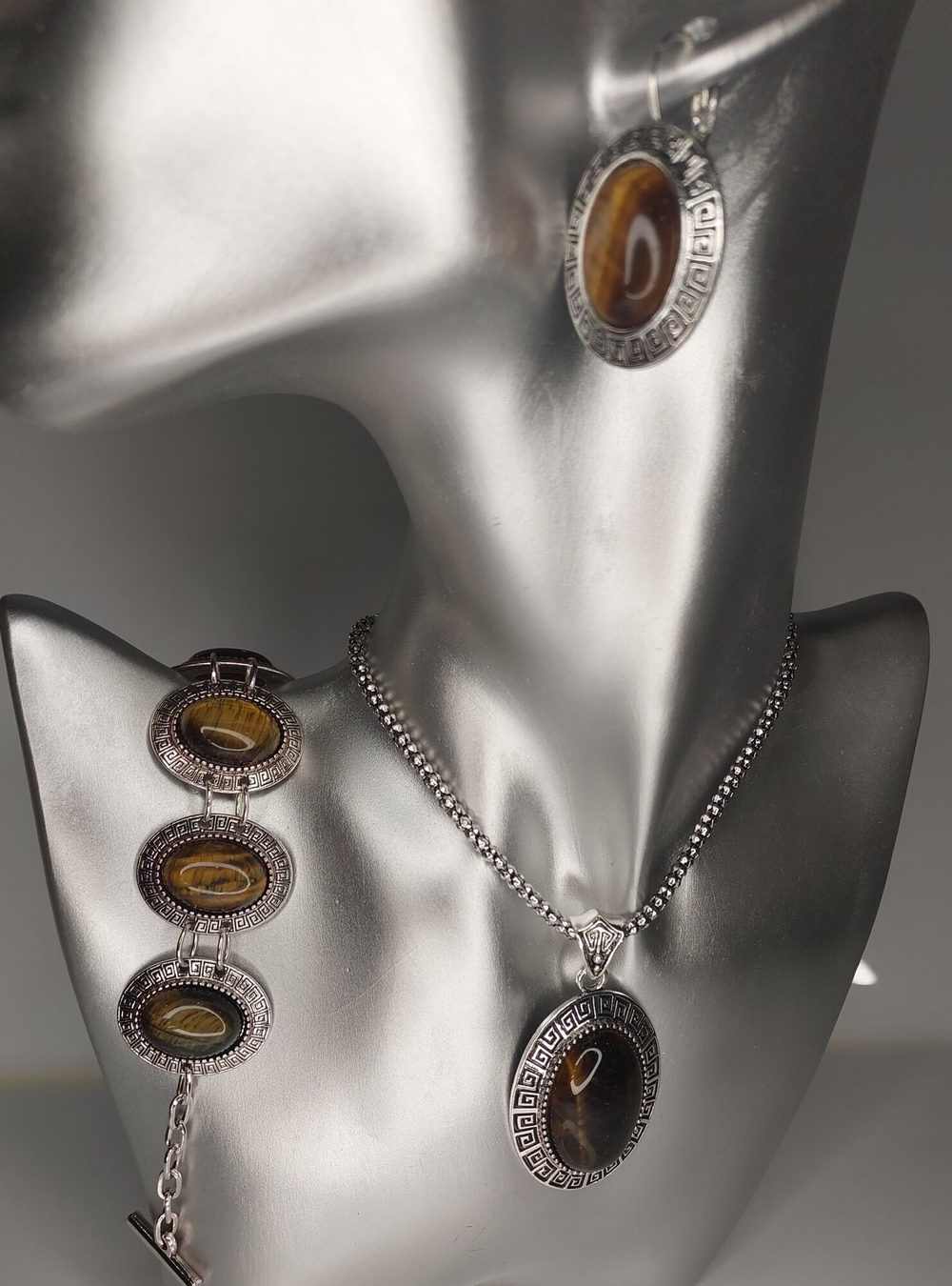 Комплект бижутерии "Тигровый глаз" - Овал (натуральный камень, бижутерный сплав)