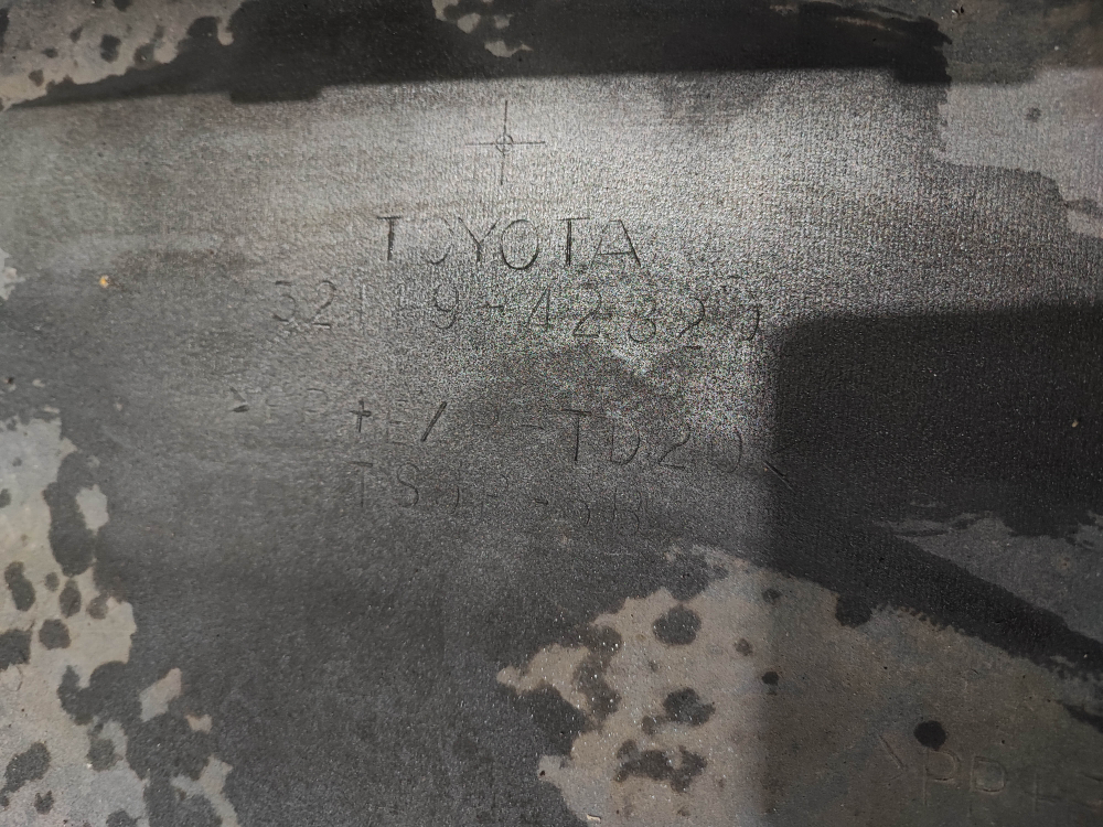 Бампер передний Toyota RAV4 III (XA30) 10-13 Б/У Оригинал 5211942820