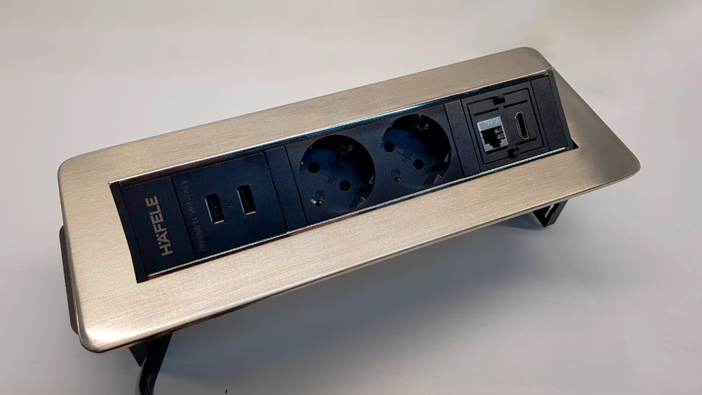 Розетка врезная G47 (2 EURO + 2 USB-A + 1 RJ-45 (Ethernet) + 1 HDMI), цвет нерж. сталь