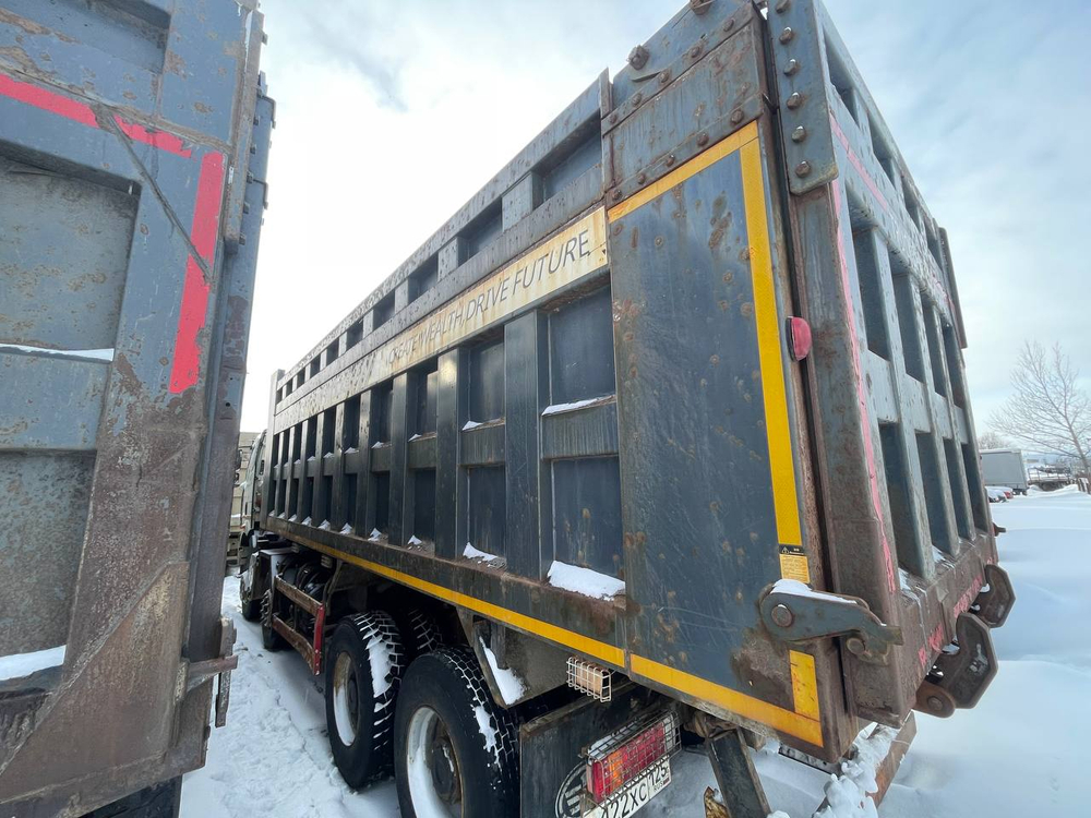 FAW J6 8x4 Самосвал СА3310Р66K24T4E5 (Дизельный, 11,1 л, 420 л.с., МТ)