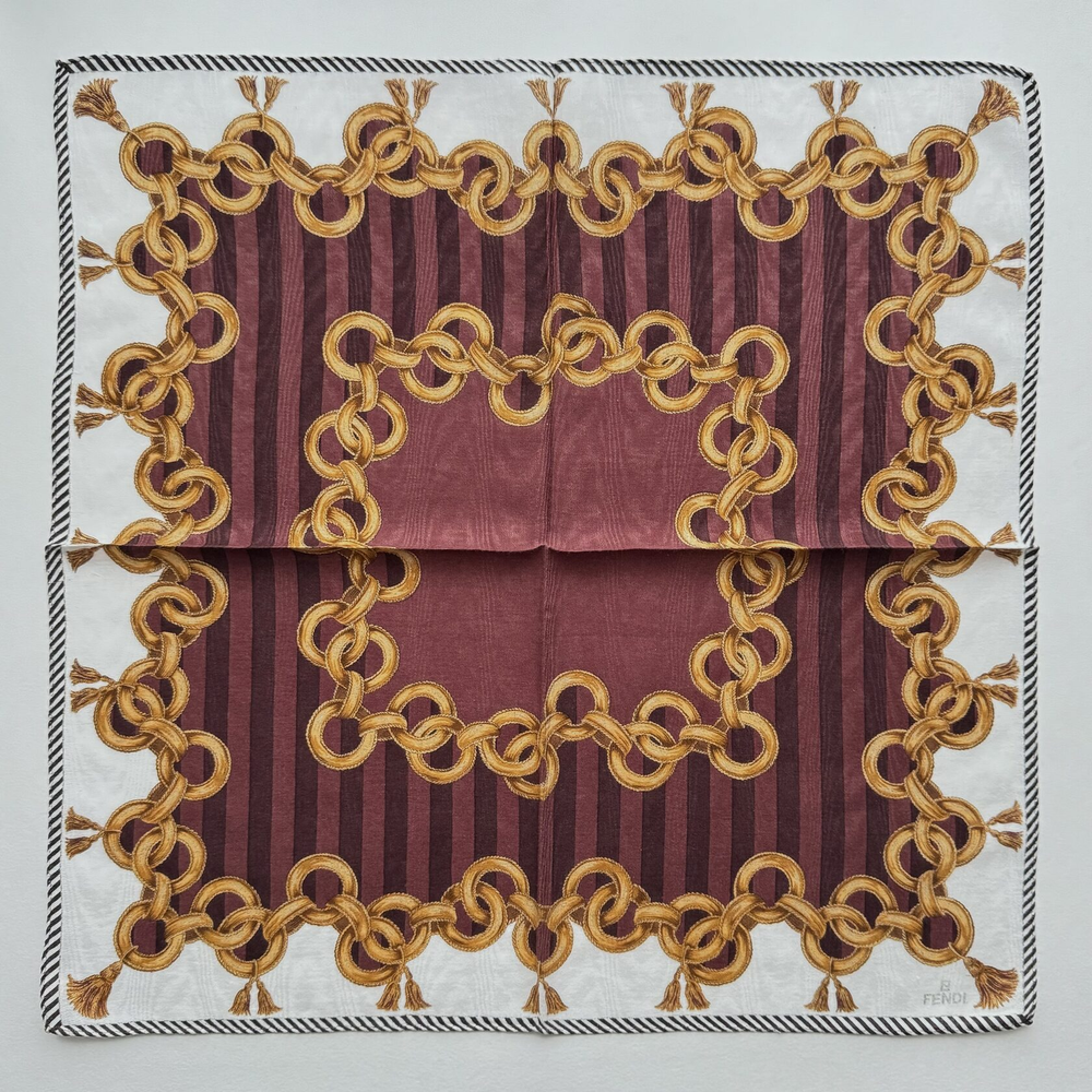 Платок Fendi