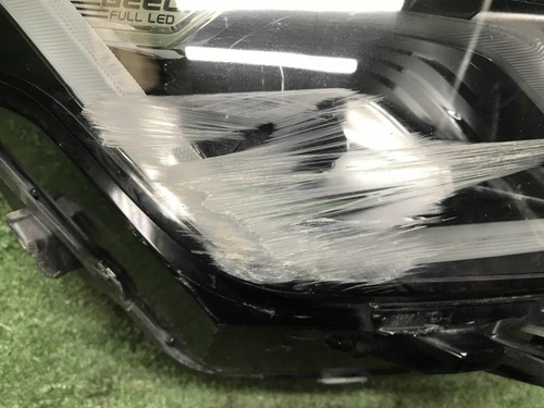 Битая Фара правая Geely Coolray (2019-2024) LED