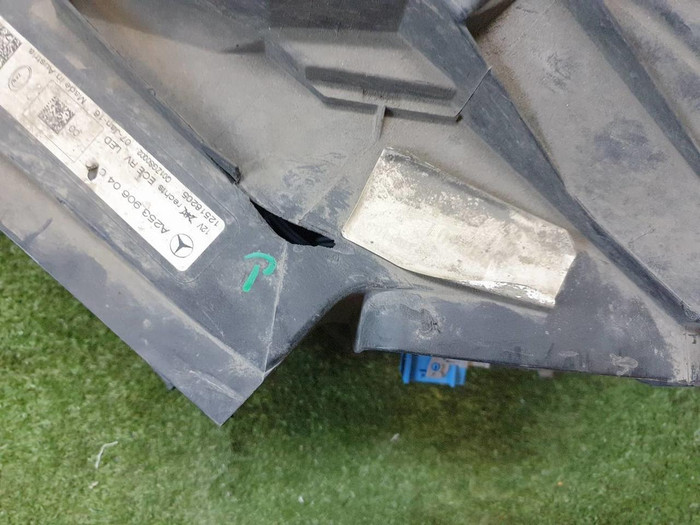 Фара правая Mercedes GLC x253 (2015-2019) LED