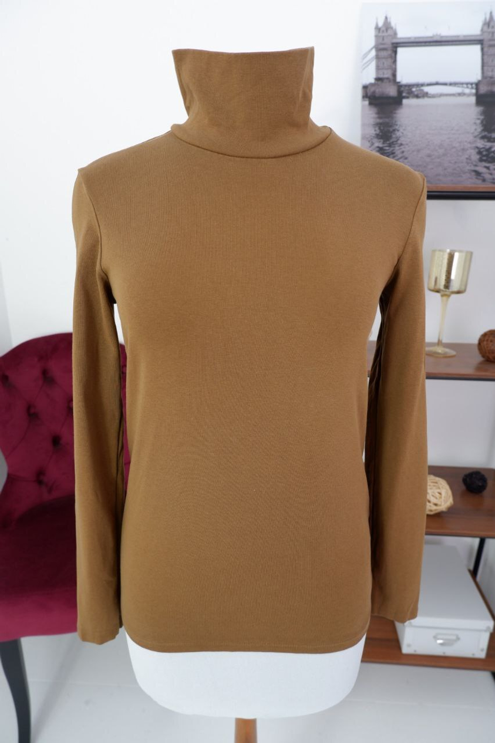 Джемпер Uniqlo базовый 44 размер