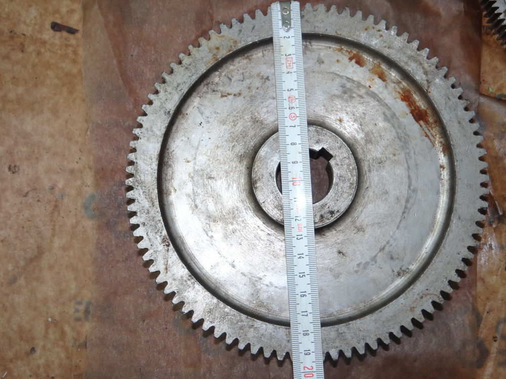 Шестерня гитары z=85 195х30мм