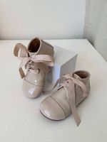 Новые ботинки Age of Innocence, 25