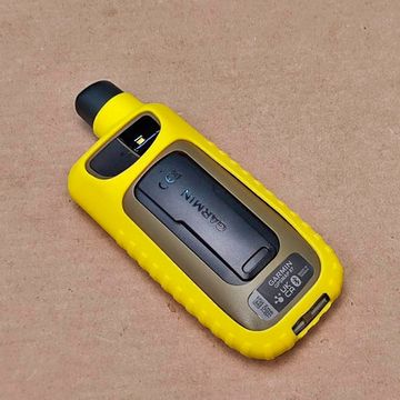 Чехол для Garmin GPSMAP 67/66 силиконовый (Желтый)