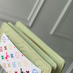 Louis Vuitton Clea Wallet