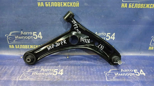 Рычаг передний правый TOYOTA FUNCARGO 1999-2002