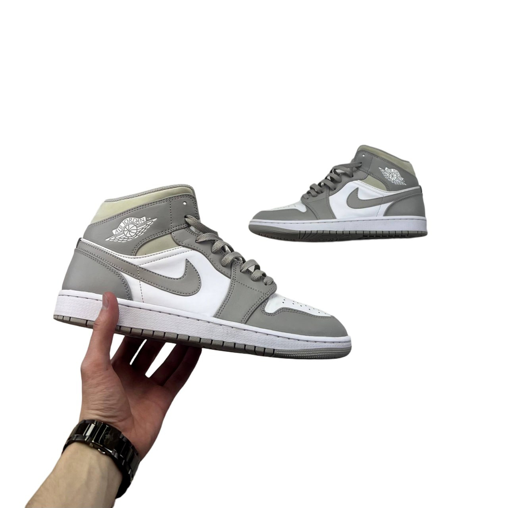 Кроссовки Nike Air Jordan 1