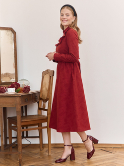 Платье с вшитой манишкой