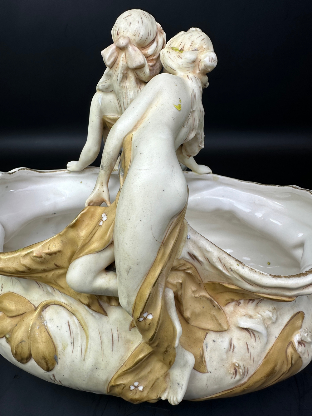 Ваза в стиле Модерн