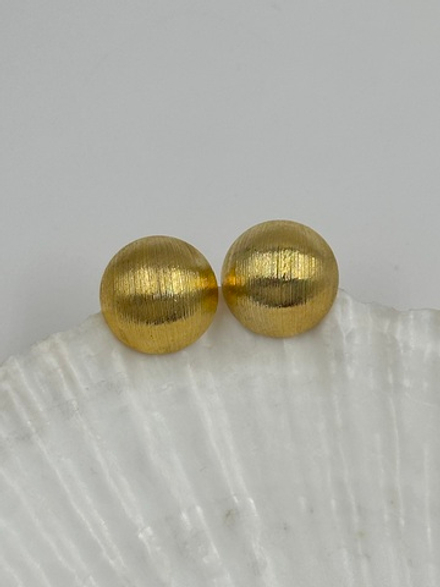 Серьги полусферы с брашировкой