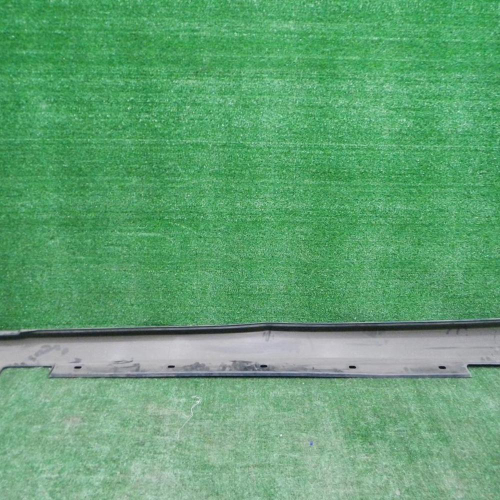 Накладка порога правая Mercedes E W212 (09-16)