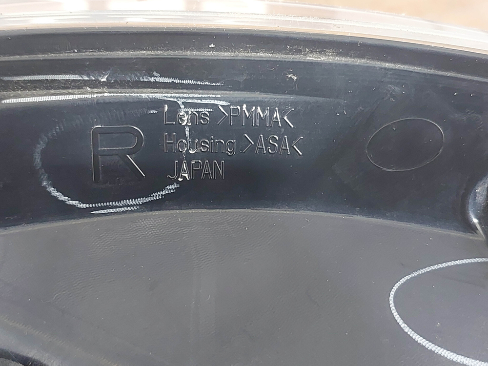 Фонарь задний правый Toyota Camry (XV50) 14-18 Б/У Оригинал 8155133611