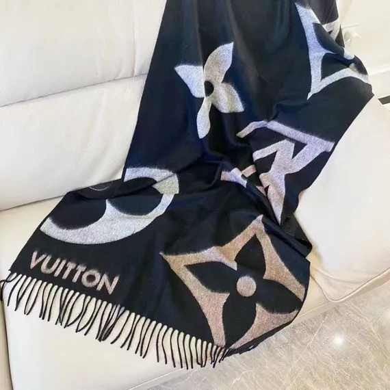 Шарф Louis Vuitton Ultimate