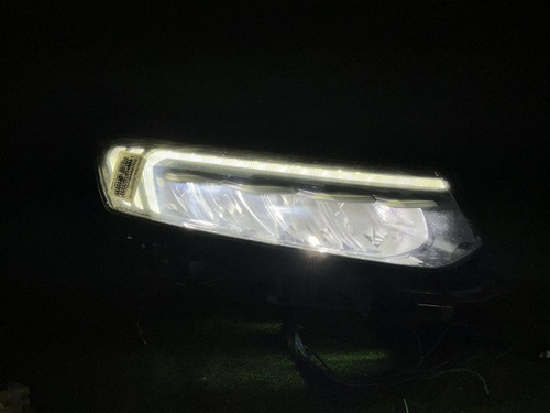 Битая Фара правая Geely Tugella (2019-2024) LED