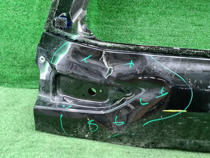 Крышка багажника Lexus LX 3 (2015-2023)