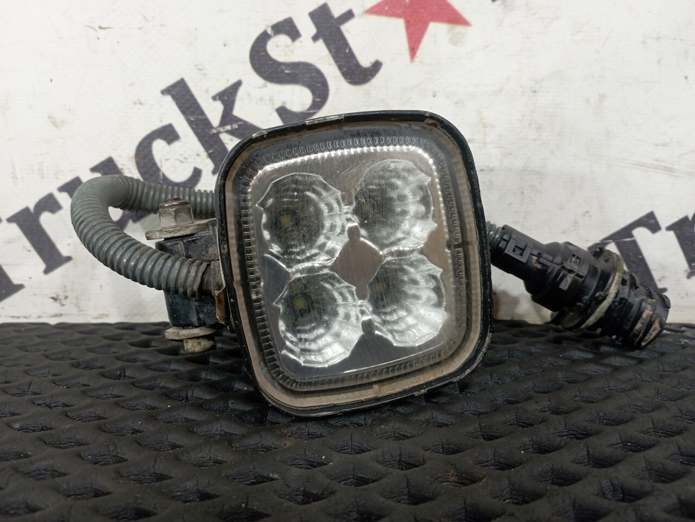 Фонарь рабочего освещения 2017г.