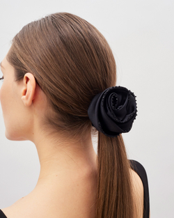Резинка-роза черная с декором в тон