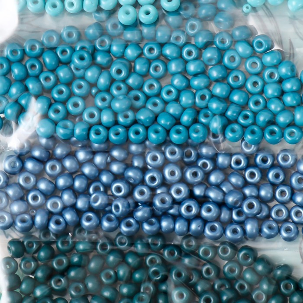 Бисер круглый 6/0 "Синяя лазурь" 6 цветов х 10 гр 20х8 см   9358796