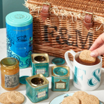 Fortnum&Mason Подарочный набор с чаем The Moment for Tea Hamper