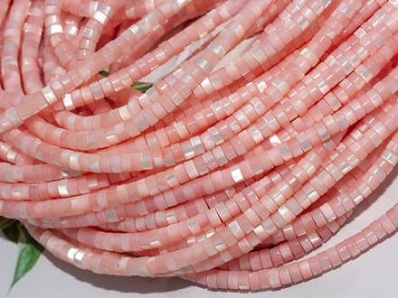 Нить бусин из перламутра 4мм (розовый теплый)