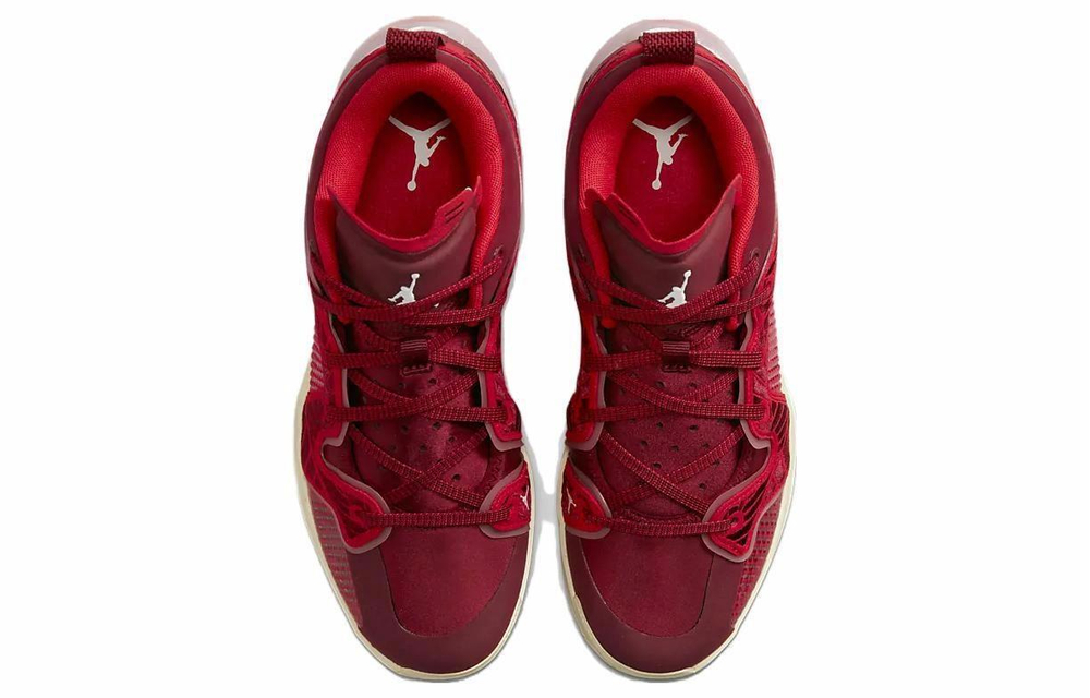Кроссовки Jordan Air Jordan 37 Low "Team Red" (Женская размерная сетка)
