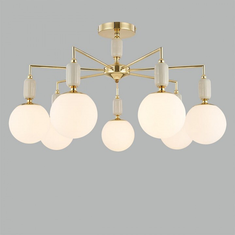 Люстра на штанге Lumion Vivien 6580/7C