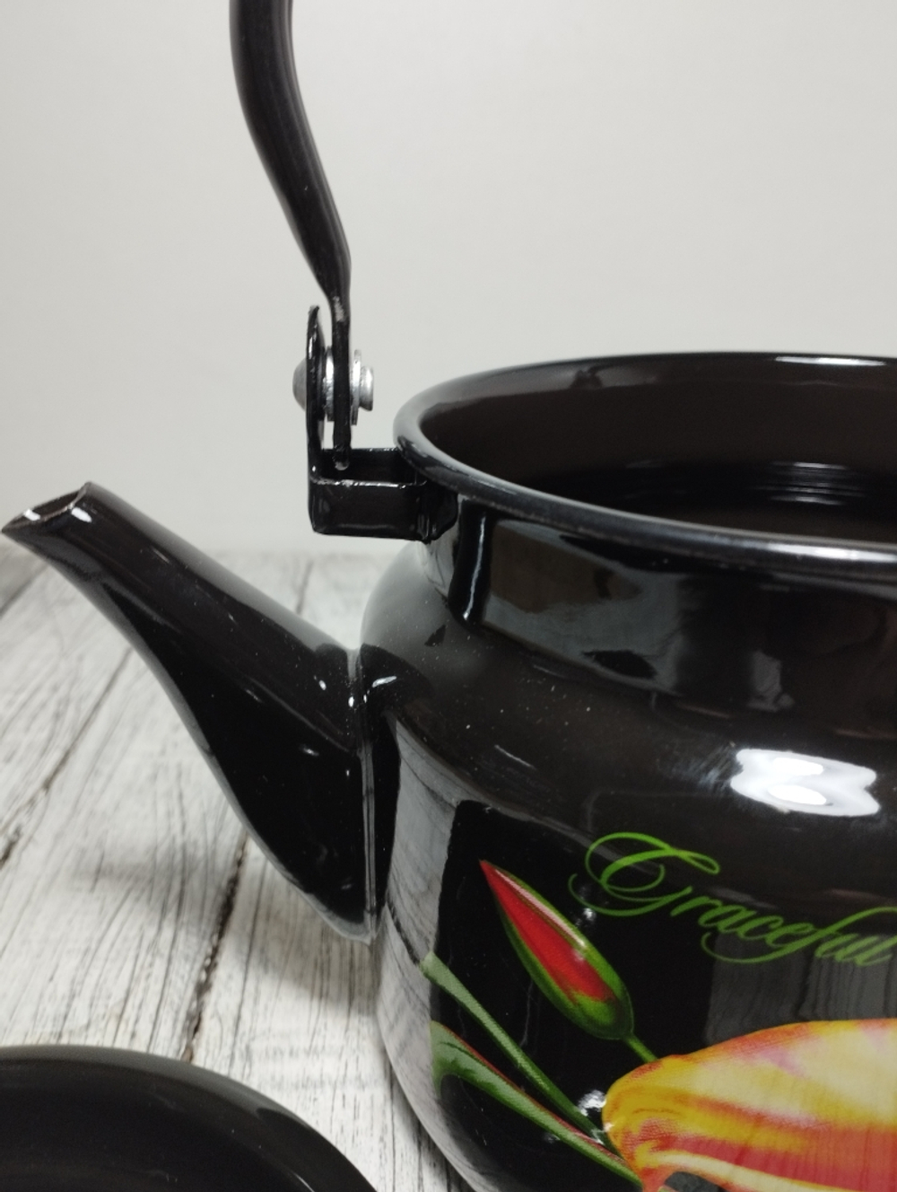 Чайник 2л цил Коричневый Тюльпаны 42704-102/6