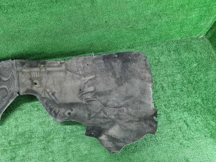 Подкрылок передний правый Porsche Macan 95b (2014-н.в.)