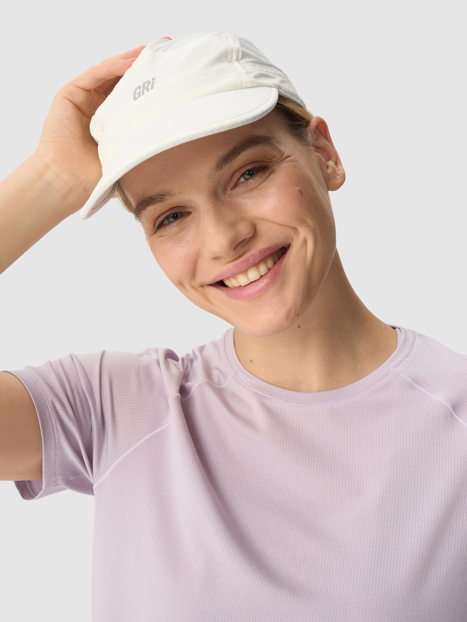 Кепка GRI белая