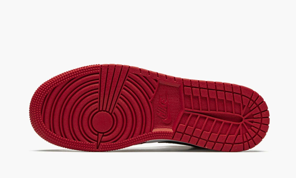 Air Jordan 1 Mid GS "Chicago 2020"