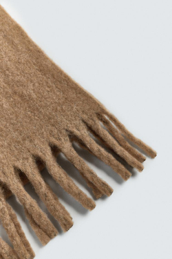 ZARA ШАРФ ИЗ РЕЛЬЕФНОЙ ТКАНИ С БАХРОМОЙ, РЫЖЕВАТО-КОРИЧНЕВЫЙ