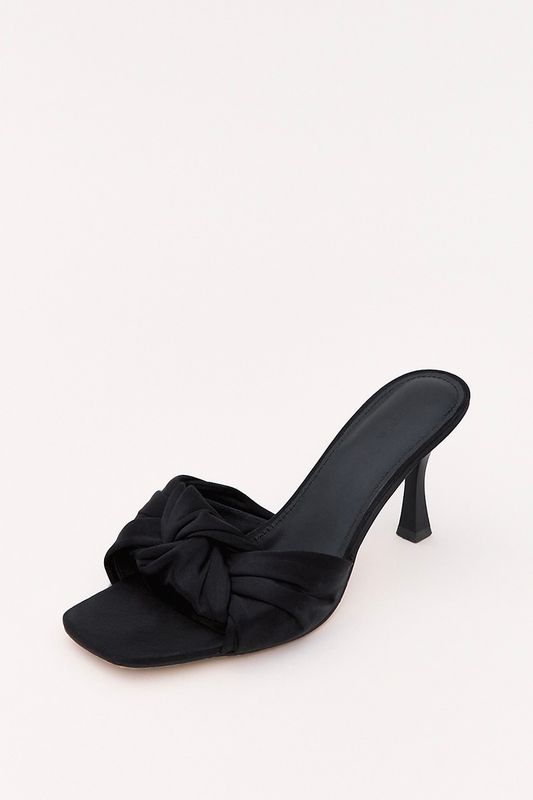 Мюли из сатина на каблуке, черный