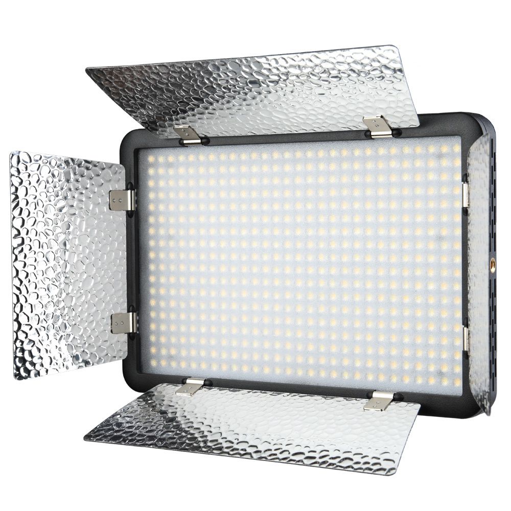 Светодиодный осветитель Godox LED500LRW