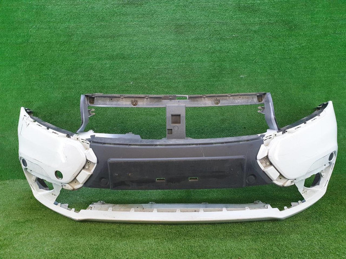 Бампер передний Lada Largus (2021-н.в.)