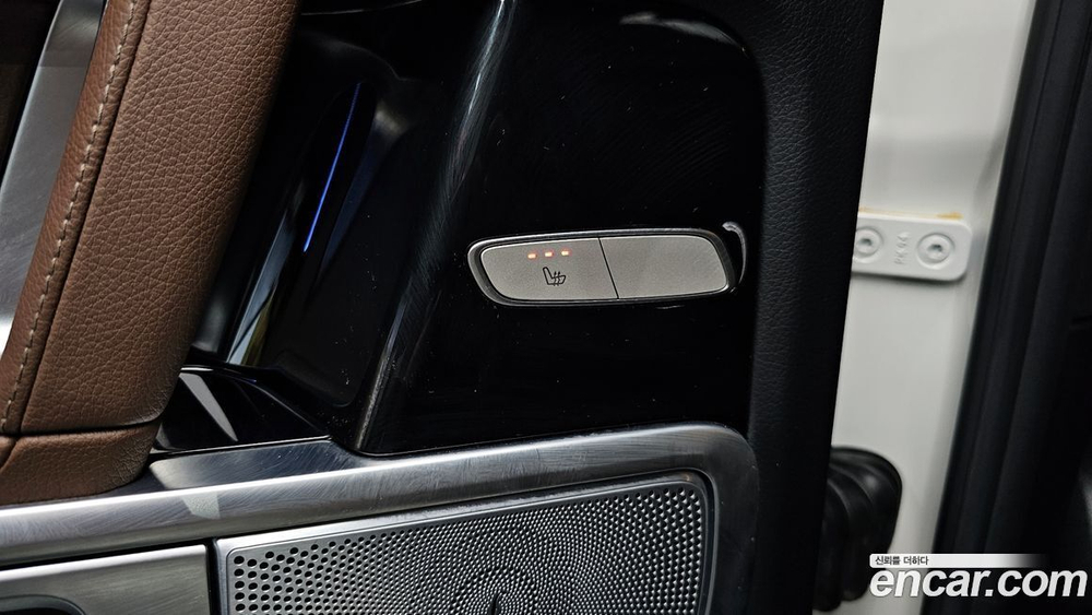 Mercedes-Benz G-Class W463b G400 d (04.2021)