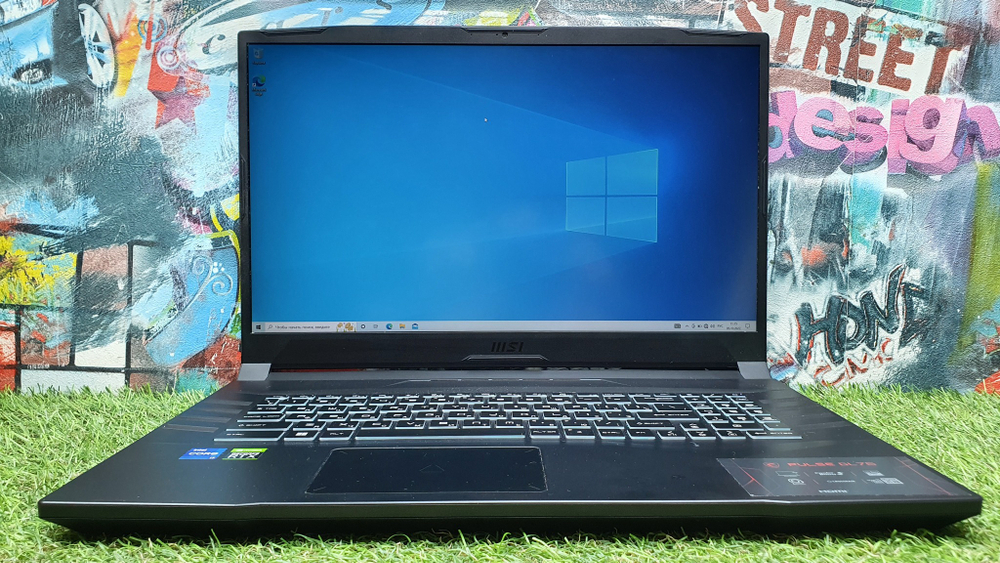 Игровой 17.3" MSI i7-11/8Gb/RTX 3050 Ti 4Gb/144 Hz