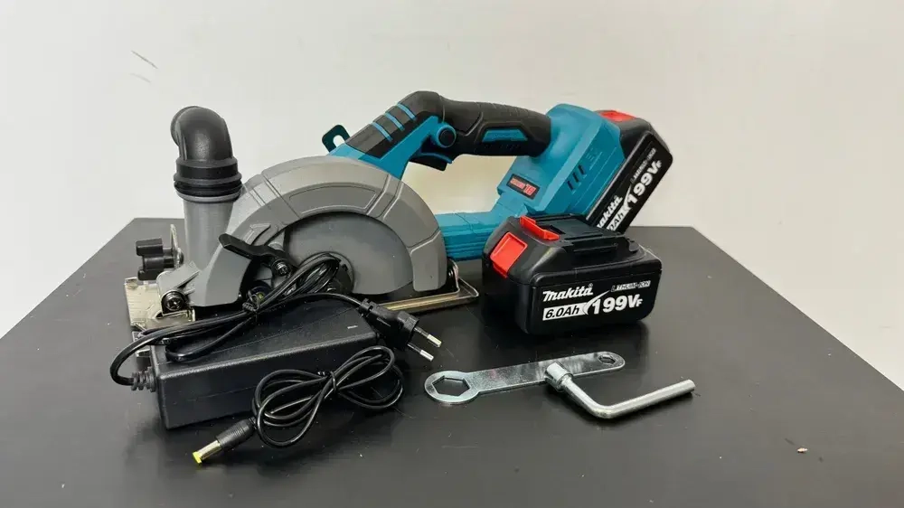 Циркулярная пила Makita 21В + 2АКБ + Сумка для хранения, пила торцовочна