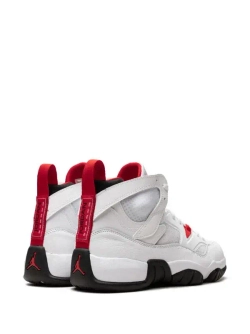 Кроссовки JUMPMAN TWO TREY  ( BLANC/NOIR/UNIVERSITE ROUGE)